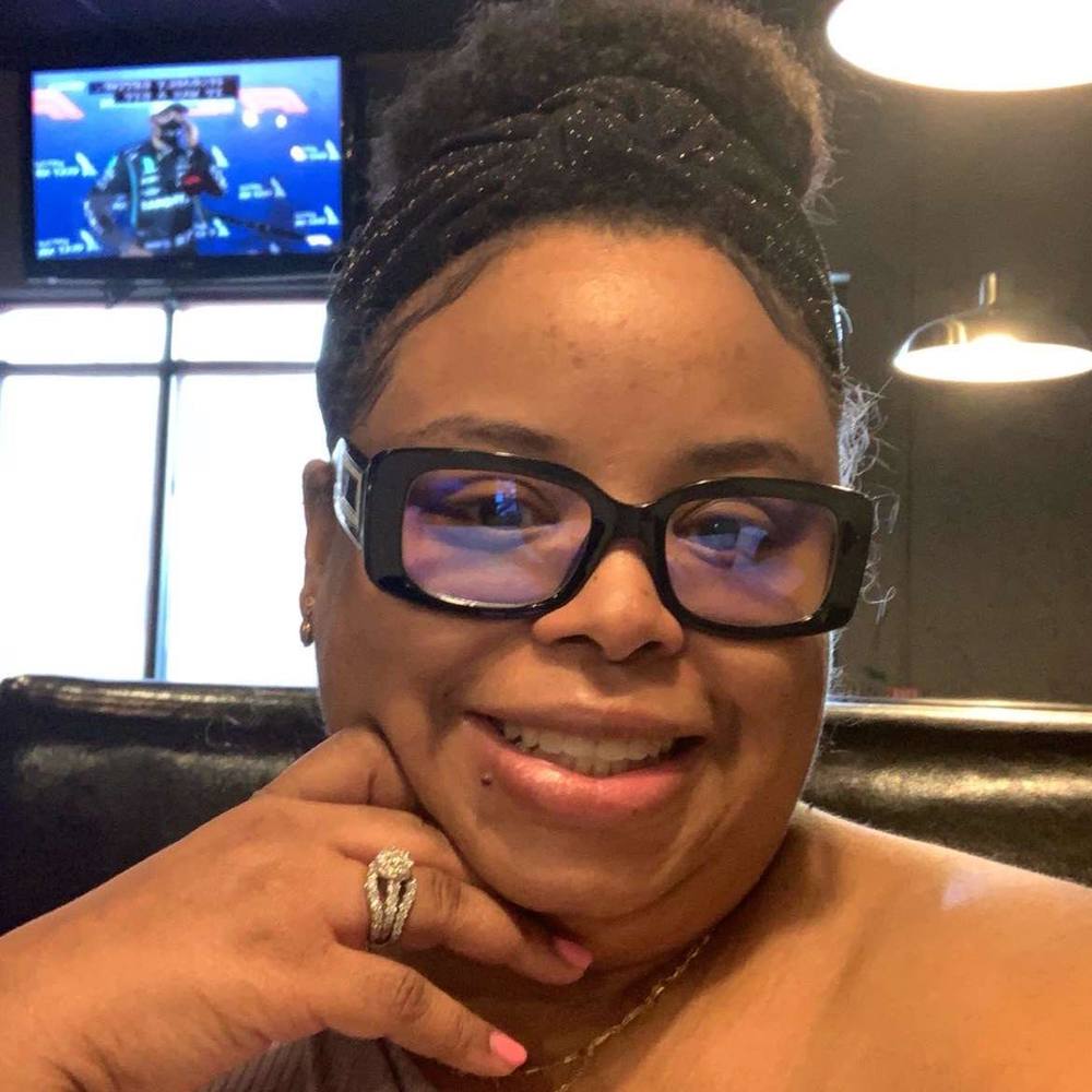 Meet your Posher, Tonya